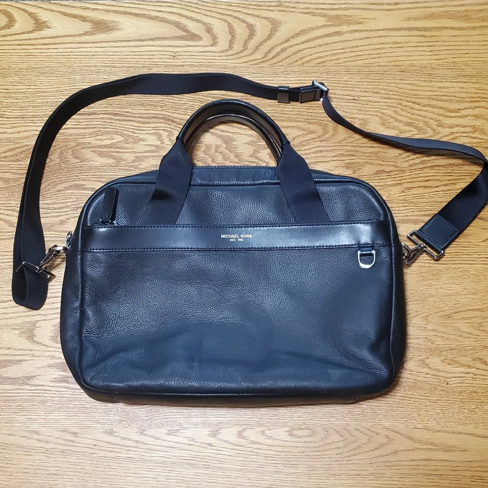 Michael Kors Men's Greyson Slim Briefcase Crossbody Pebbled Leather